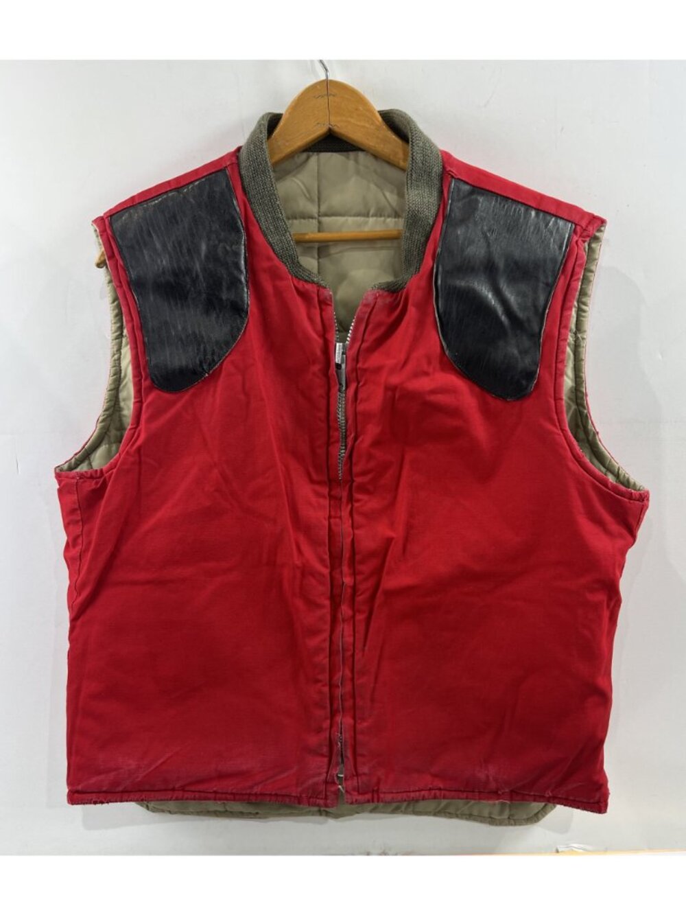 Vintage Pioneer Wear Reversible Quilted Hunting Vest Beige & Red Men’s M - Picture 2 of 15